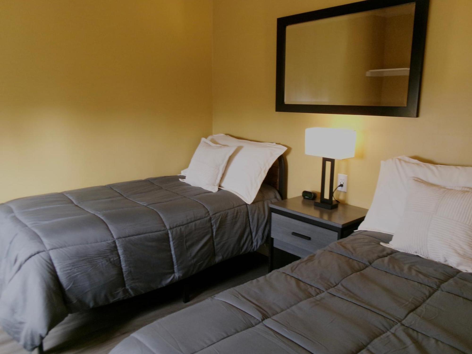 Carmel Wayfarer Inn Екстериор снимка