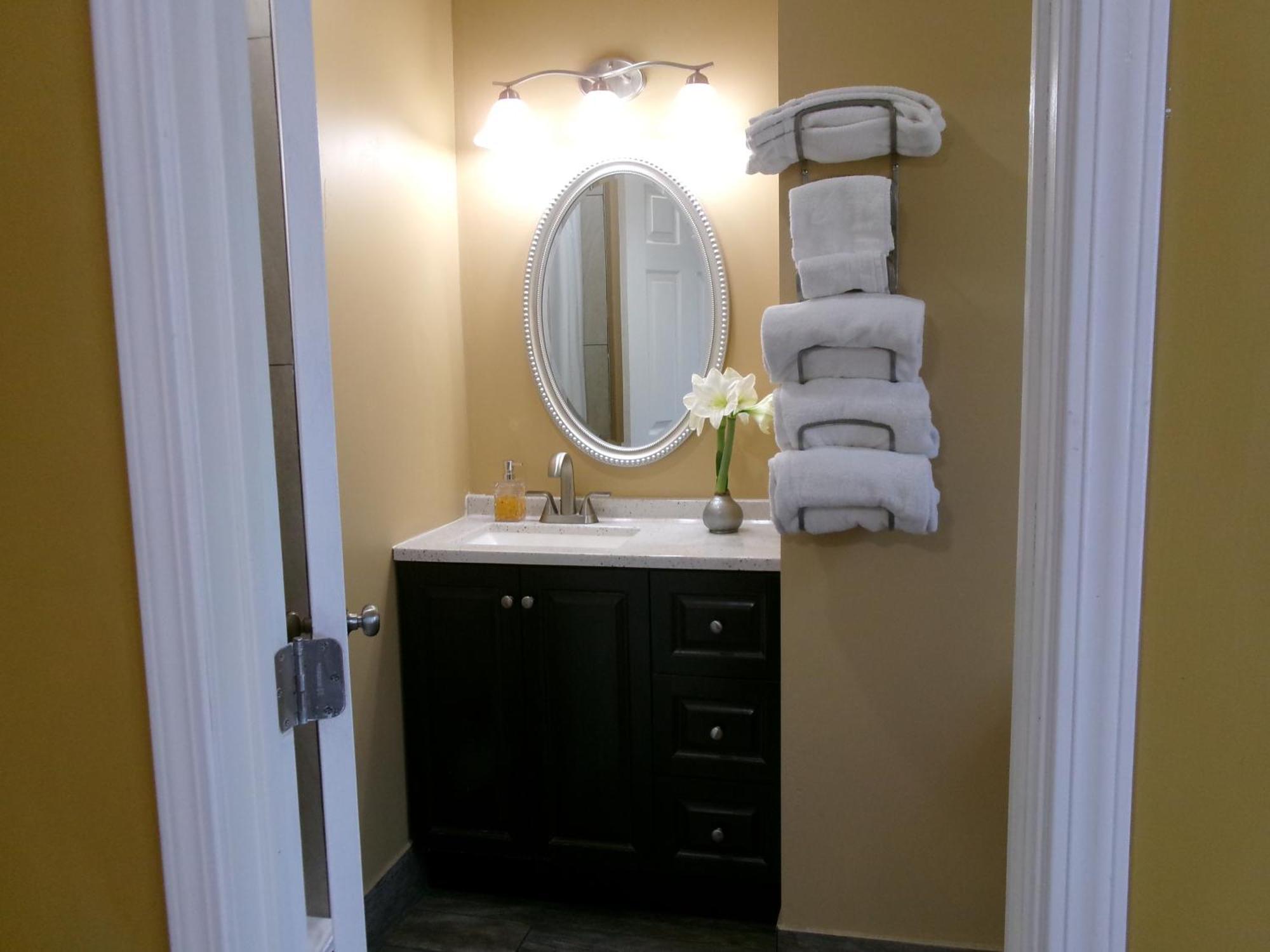 Carmel Wayfarer Inn Екстериор снимка