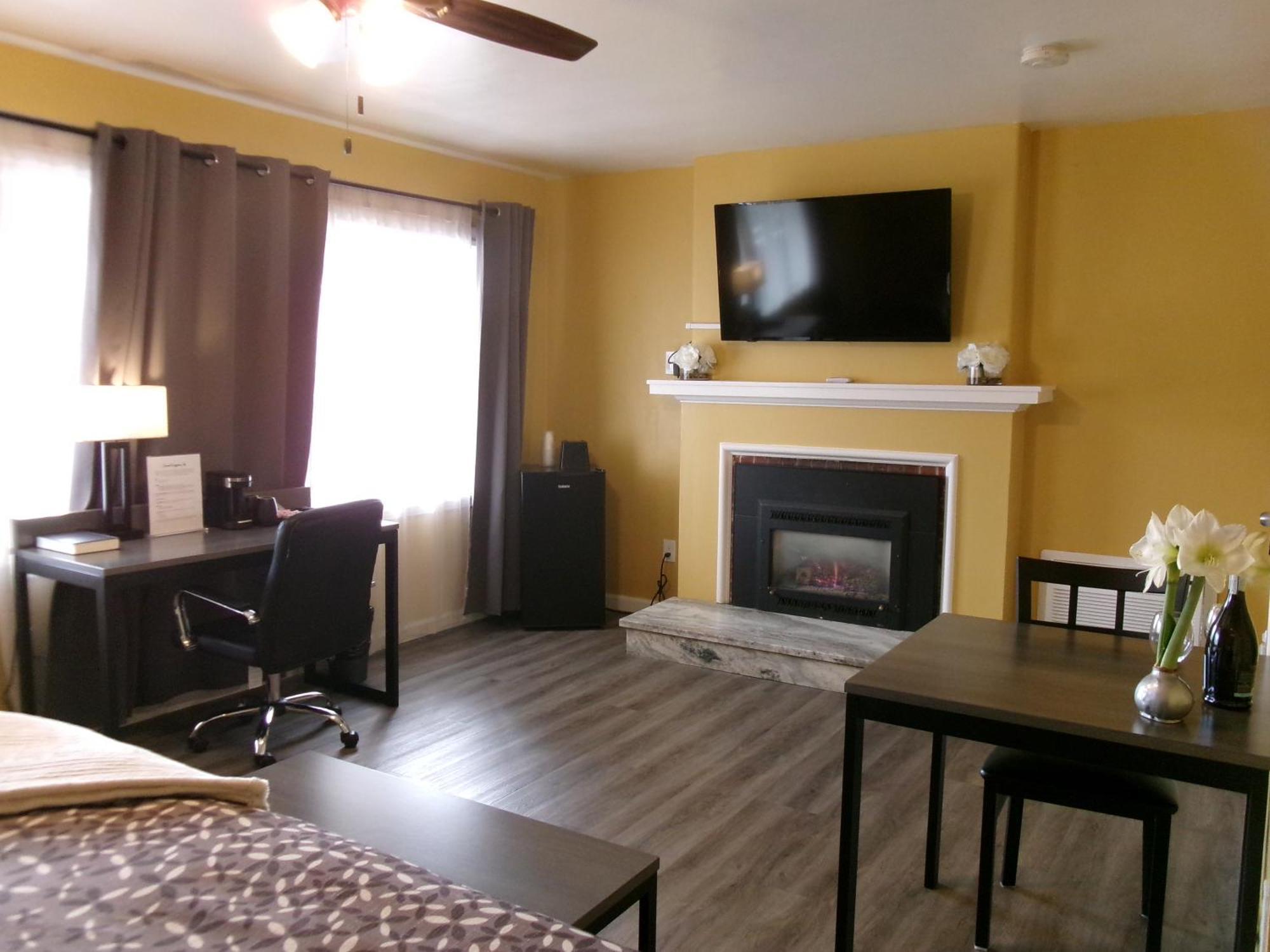 Carmel Wayfarer Inn Екстериор снимка