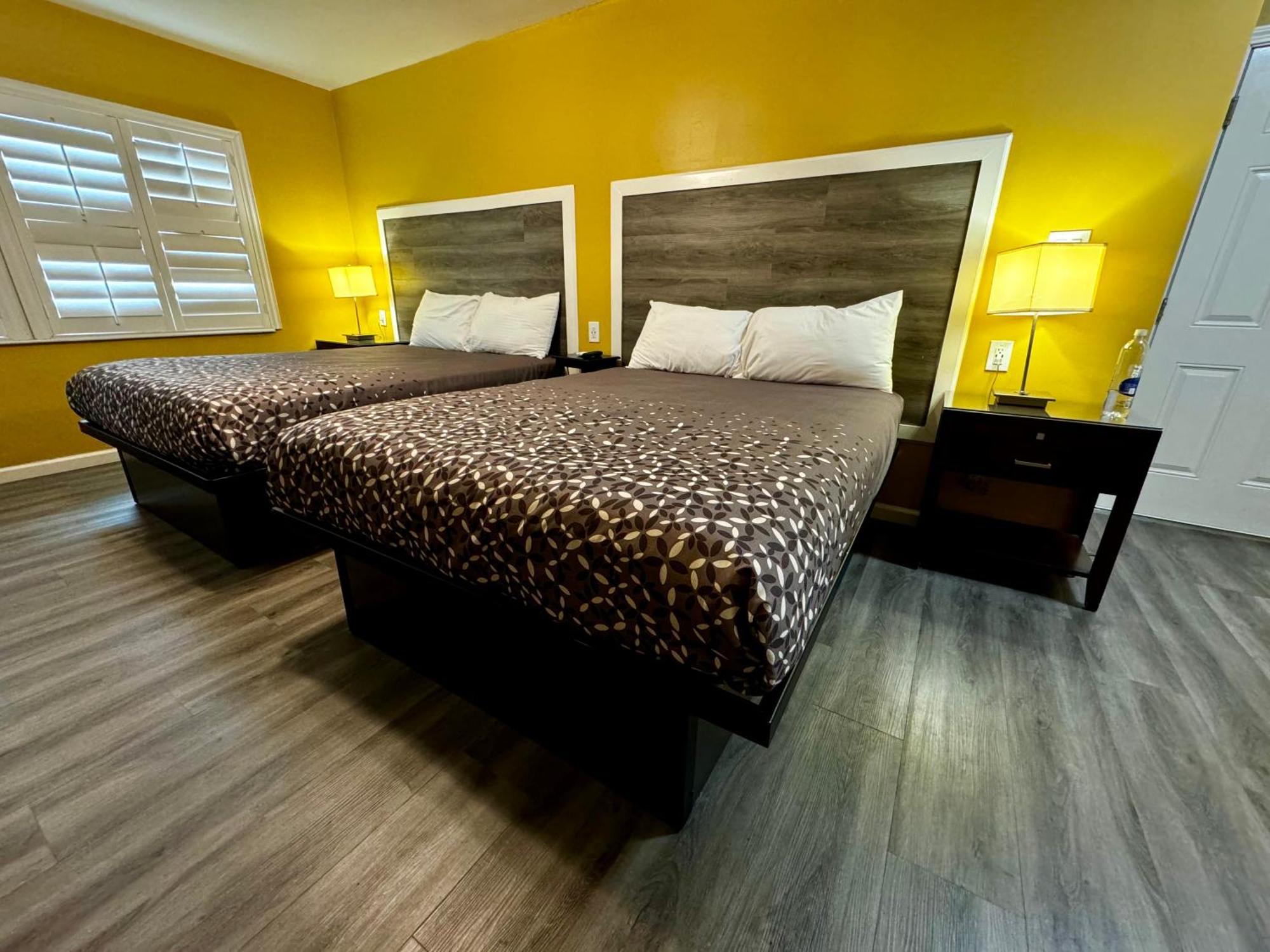 Carmel Wayfarer Inn Екстериор снимка