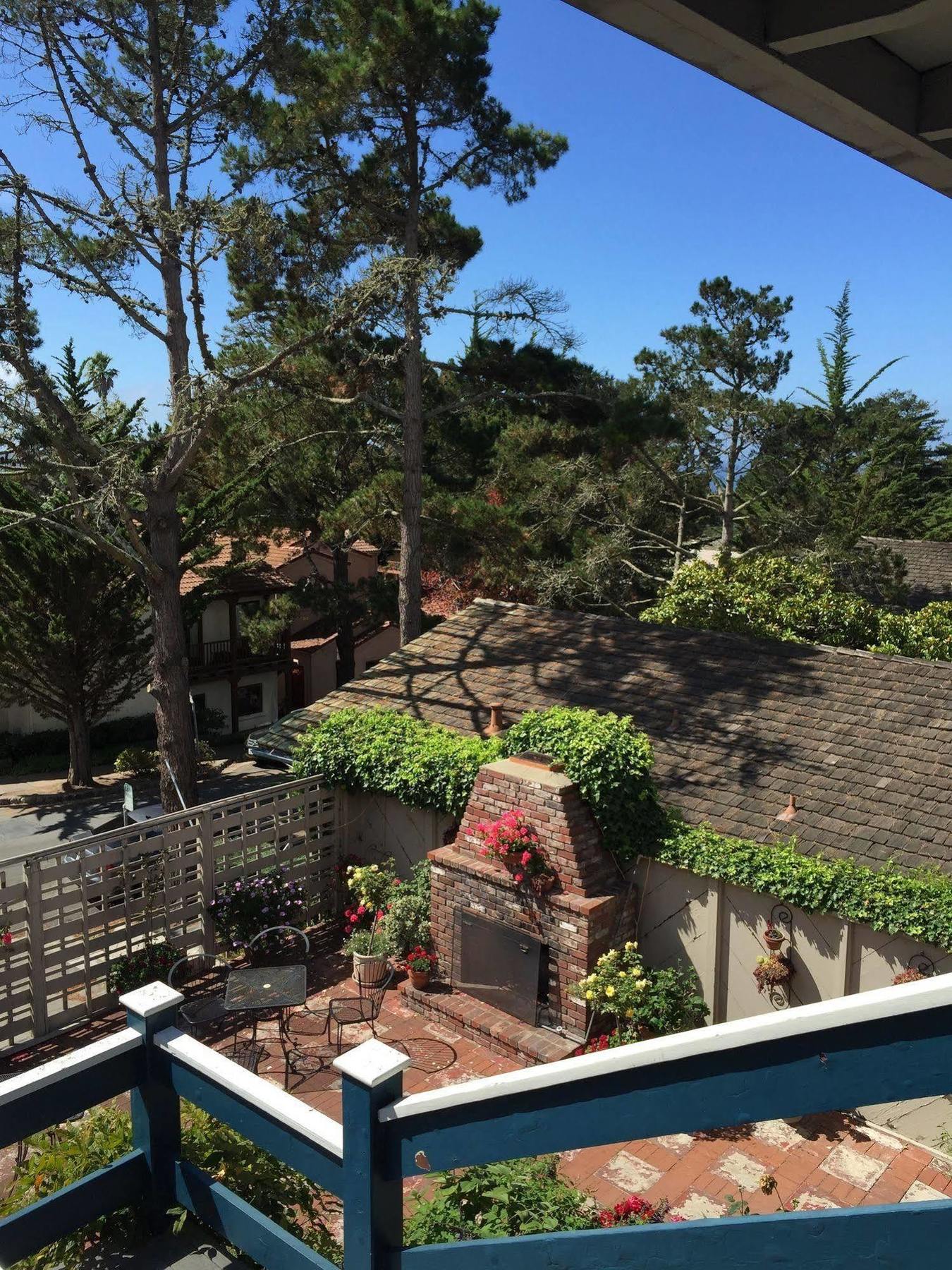 Carmel Wayfarer Inn Екстериор снимка
